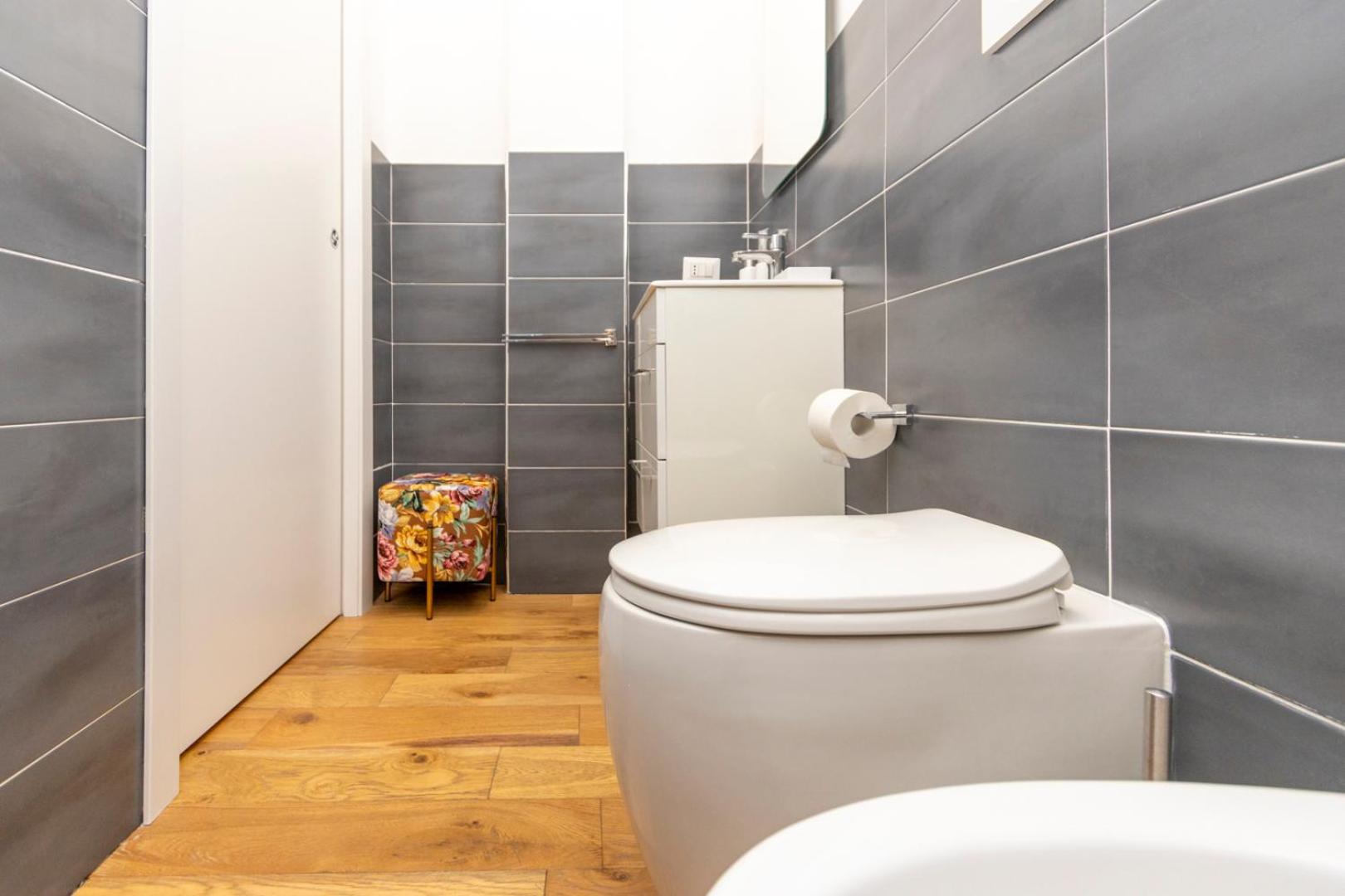 Loft Luxury Design- With 2 Bedrooms -wifi Ultra-5min Metro Mailand