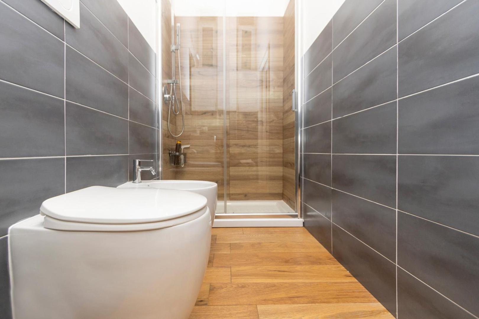 Loft Luxury Design- With 2 Bedrooms -wifi Ultra-5min Metro Mailand